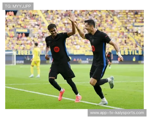 西甲球队强化前场逼抢，争夺二点球能力提升