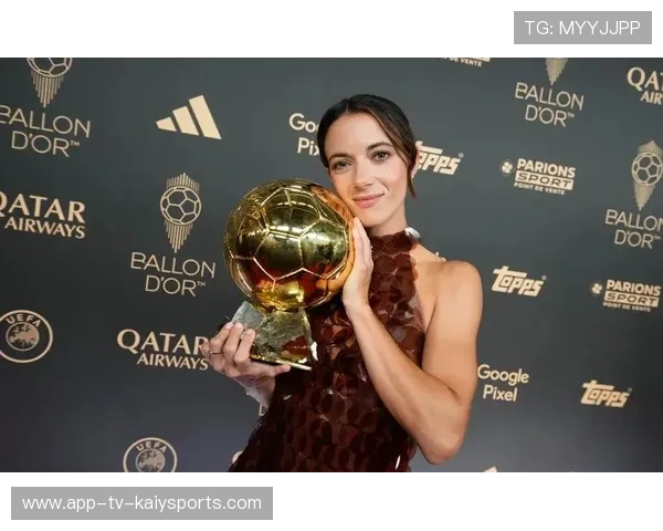 足球双星闪耀：邦马蒂女足创纪录，登贝莱摘金球，邦比女足